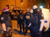 Поліцейські накрили нелегальний "Пункт незламності"