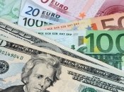 Курс долара та євро може коливатися