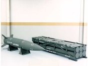 Озброєння HIMARS. Ракета ATACMS у порівнянні з блоком ракет MFOM