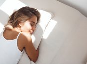 Белые вещи желтеют после стирки по нескольким причинам