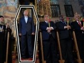 Кровавый российский диктатор будет в гробу