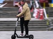Електросамокати прирівняли до звичайних транспортних засобів