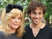 Звездный Инстаграм: Алла Пугачева и Максим Галкин показали детские фото