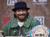 Олександр Усик