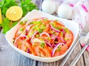 Салат готовится из минимального набора продуктов