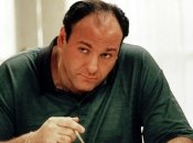 В отличие от своих хамовитых персонажей, в жизни актер был добрым и скромным человеком