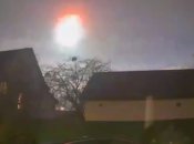 В Киеве и области вечером 19 апреля заметили яркую вспышку в небе