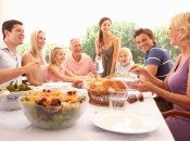 О чем говорят мамы: отношения с родственниками