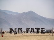 Черное облако после бури