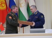 віктор афзалов (праворуч)