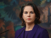 Анналена Бербок