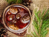 В этом году точно: готовим варенье из сосновых шишек