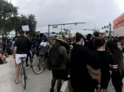 У Флориді автомобілістам дозволили давити протестувальників