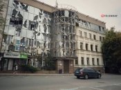 Многие офисные здания в центре Харькова пострадали от обстрелов