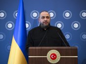 Що відомо про дружину міністра оборони Рустема Умєрова