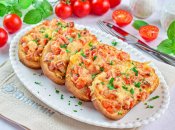 З хрумкою сирною скоринкою, ароматні та дуже смачні