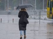 Девушка с зонтиком