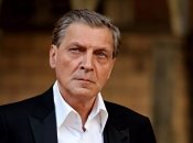 Александр Невзоров критикует российскую власть за войну в Украине