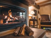 Со временем экран камина чернеет