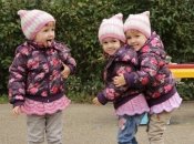 Папа девочек-тройняшек: как хранить воспоминания