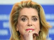 Онука Катрін Денев заарештували за зв'язки з італійською мафією