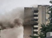 Горить готель