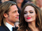 Развод Джолли и Питта растянется как минимум еще на полгода