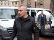 На свіжому фото мера помітили дивну річ