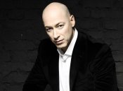 Дмитрий Гордон не всегла был с лысой головой