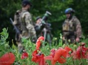 Українські бійці під час військової служби