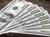 Курс доллара в Украине в июле будет в пределах 36,7-37,7 гривен