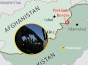 Карта кордону, пошкоджене авто після авіаудару в Афганістані