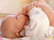 Дисплазия тазобедренных суставов: как действовать родителям грудничка