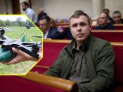 Роман Костенко