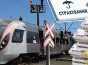 Росія б'є по транспорту: чи можуть пасажири розраховувати на виплати