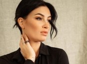 Анастасія Приходько показала свій будинок у новому кліпі