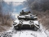 Наші воїни утримують позиції