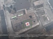 Отметка Красного Креста на здании в Мариуполе