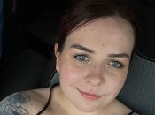 Пташка поспілкувалася з підписниками