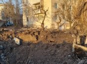 На месте разрушения работают специалисты