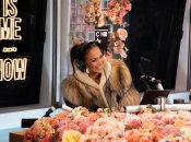 Дженнифер Лопес выбрала стильный лук