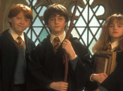 Первая книга о Гарри Поттере даже спустя 25 лет после публикации в топах продаж