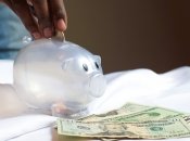 Матрац або книга — не найкраща "схованка" для грошей