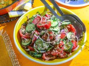 Вкусный и сытный салат