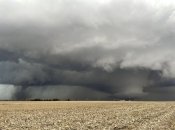 Двойной торнадо в США