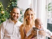 На фото - Виктор Павлик и Екатерина Репяхова с сыном Михаилом