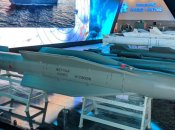 Россияне сбросили бомбу на больницу в Херсонской области, много разрушений: подробности