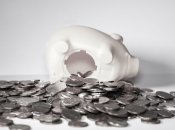 Жодна скарбничка не допоможе, якщо бездумно розпоряджатися грошима