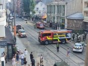 В центре Киева масштабный пожар, дым виден из разных районов города (видео)