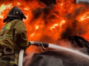 Вогонь швидко поширився